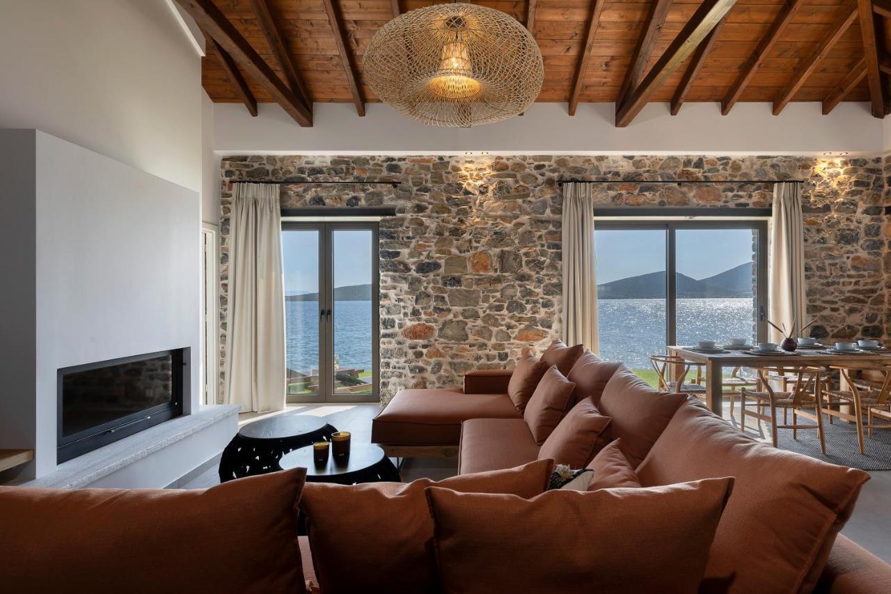 Lichnos Luxury Suites Sourpi Exterior foto