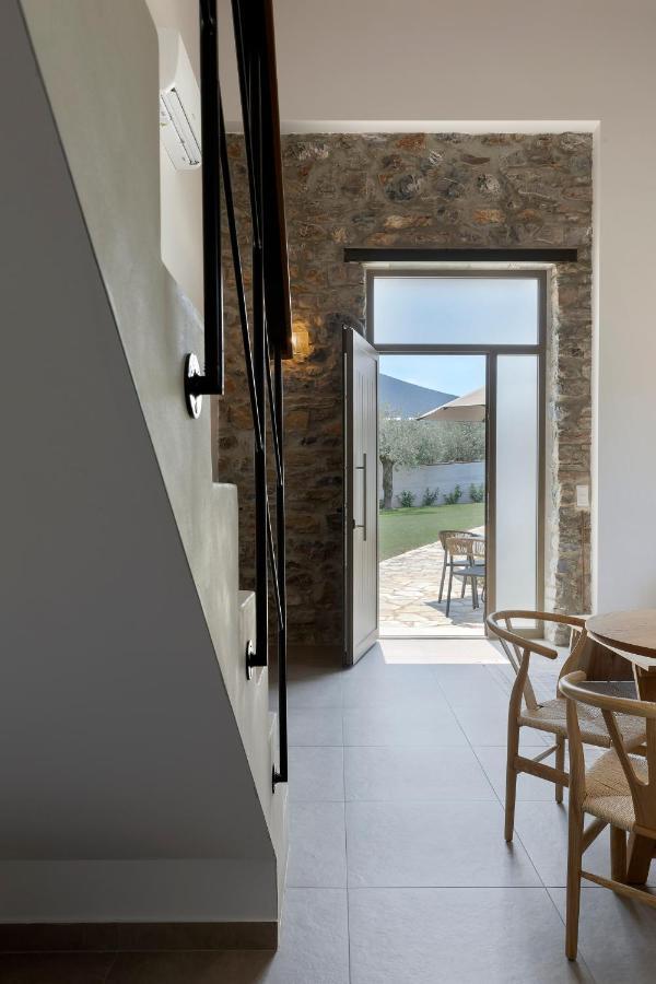 Lichnos Luxury Suites Sourpi Exterior foto