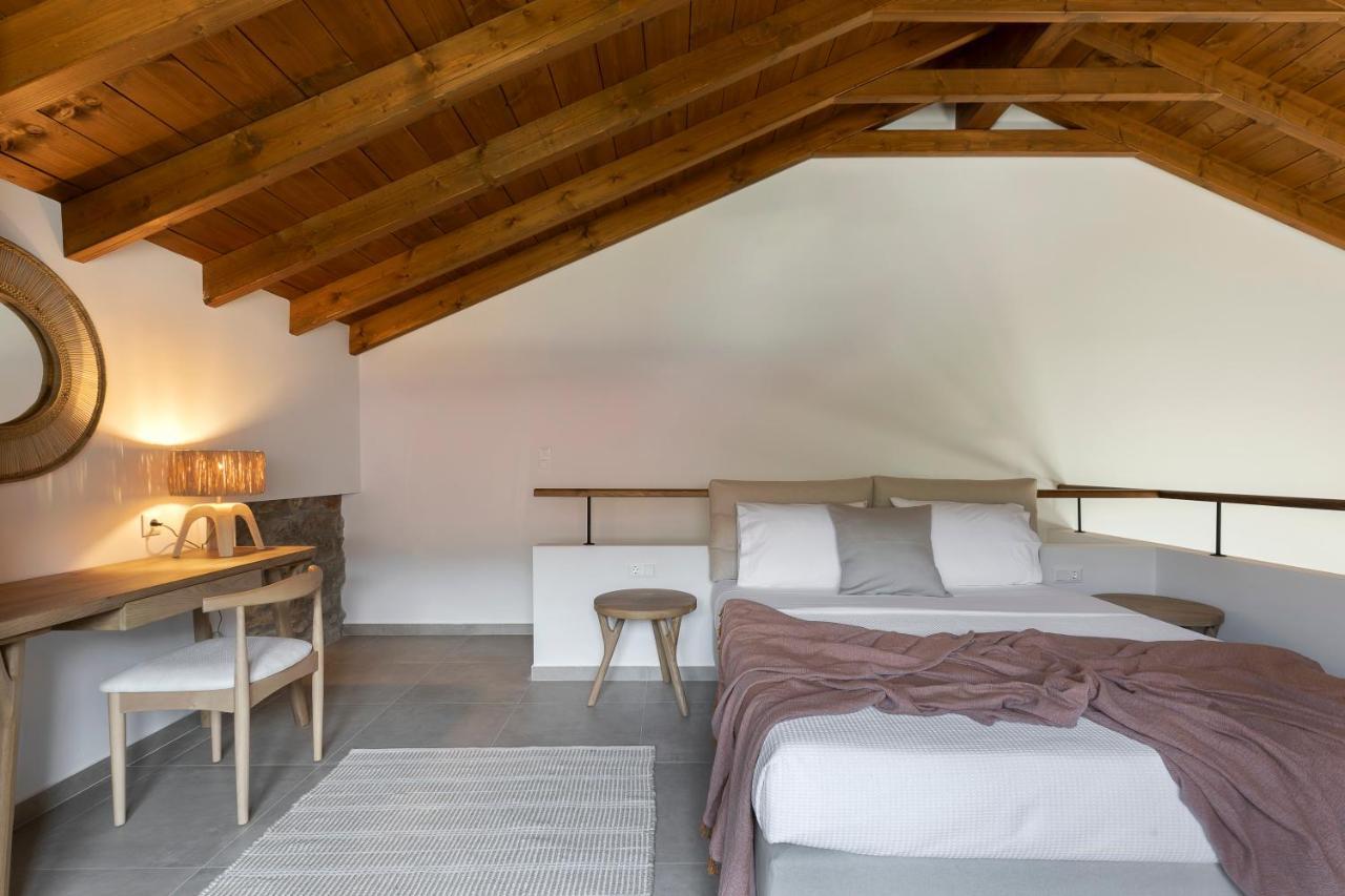 Lichnos Luxury Suites Sourpi Exterior foto