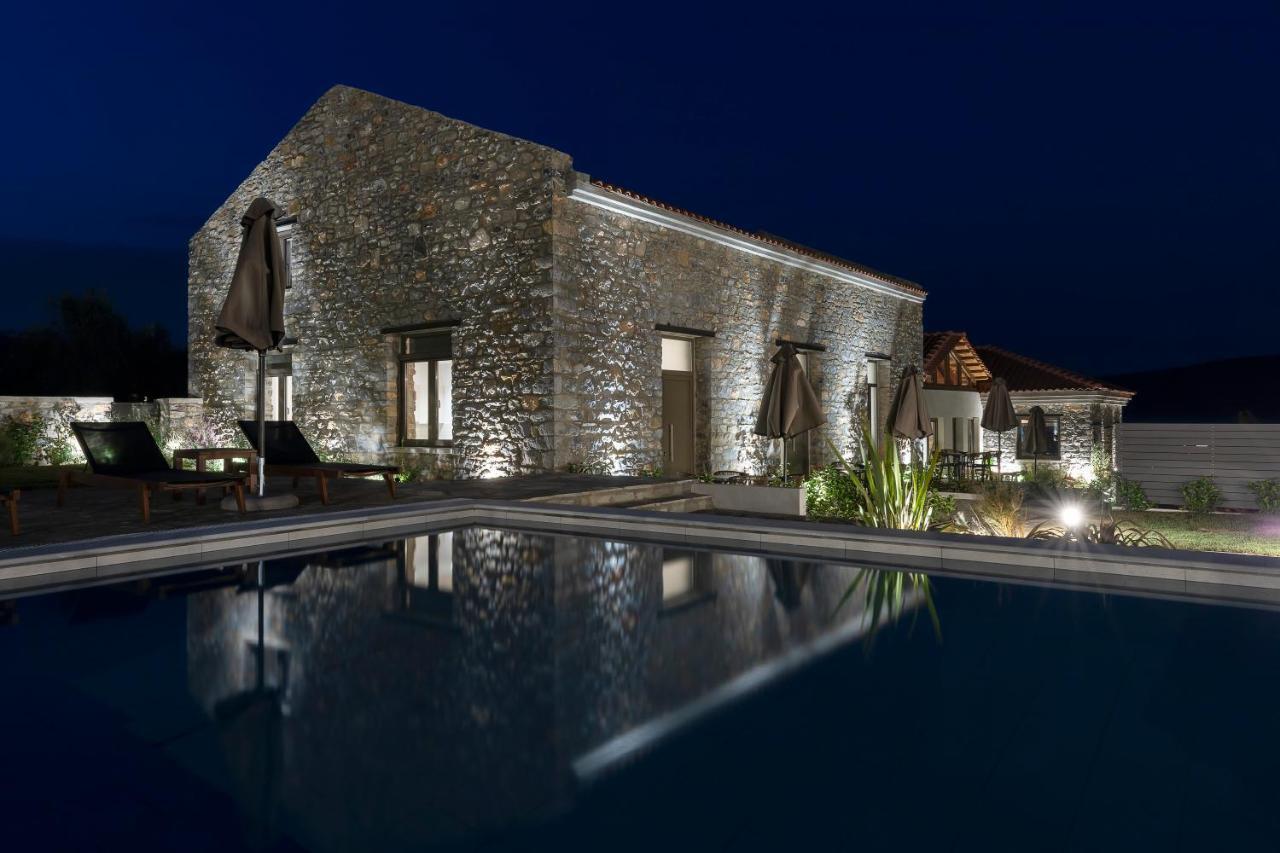 Lichnos Luxury Suites Sourpi Exterior foto
